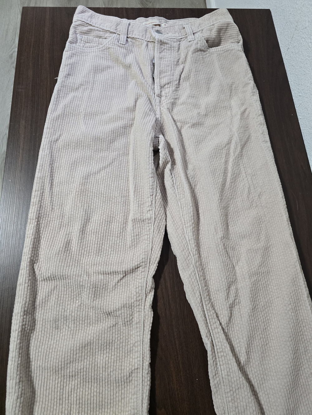 Levi's Straight-Leg Corduroy Pants in Pale Beige